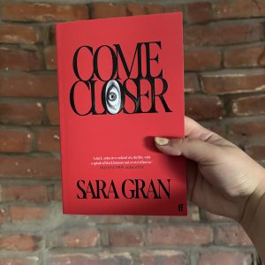 Sara Gran Come Closer book cover
