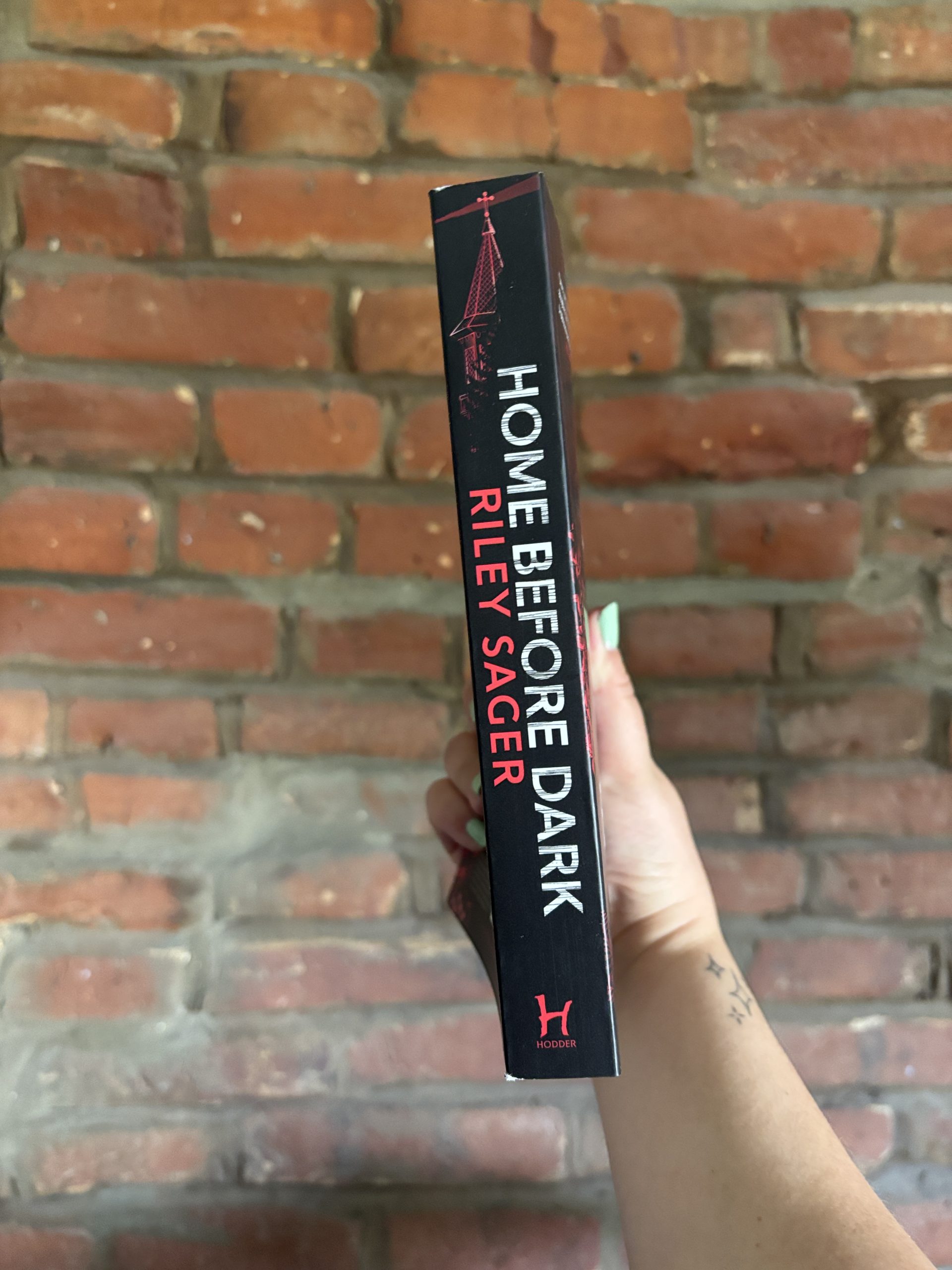Home Before Dark Riley Sagar book spine