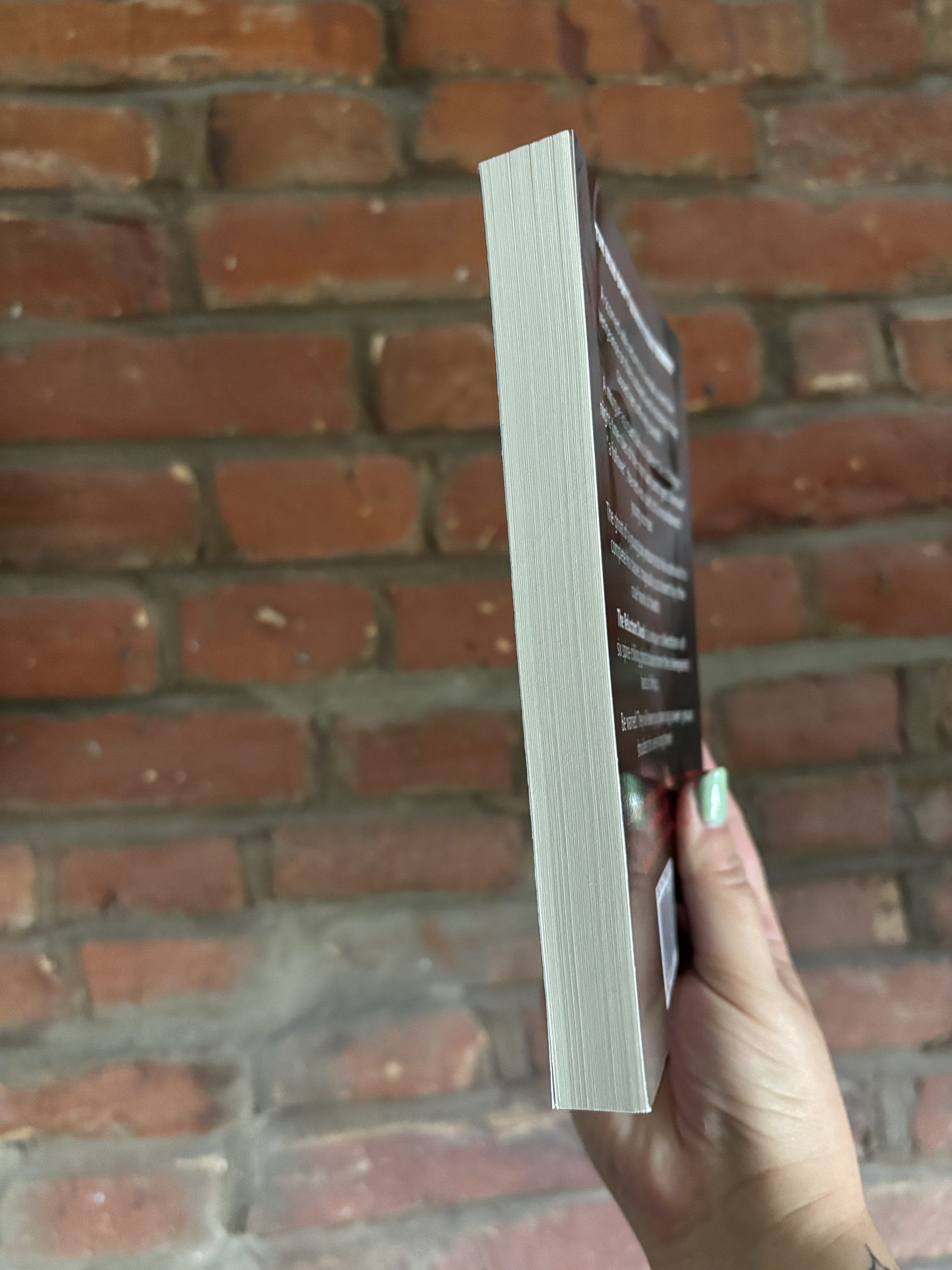 The Reluctant Dead Nuzo Onoh book edge