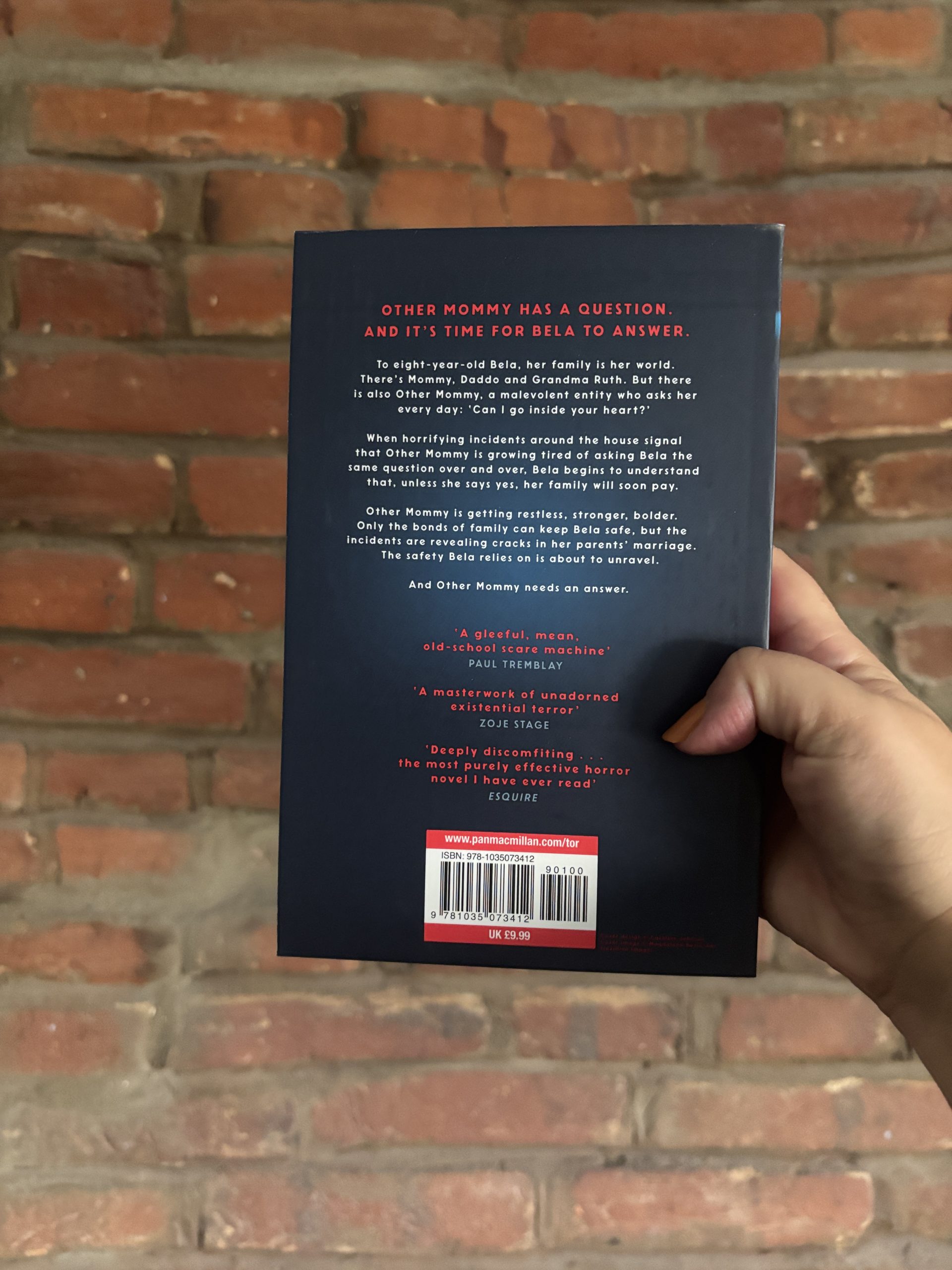 Back cover of Incidents Around the House by Josh Malerman, featuring the book description.